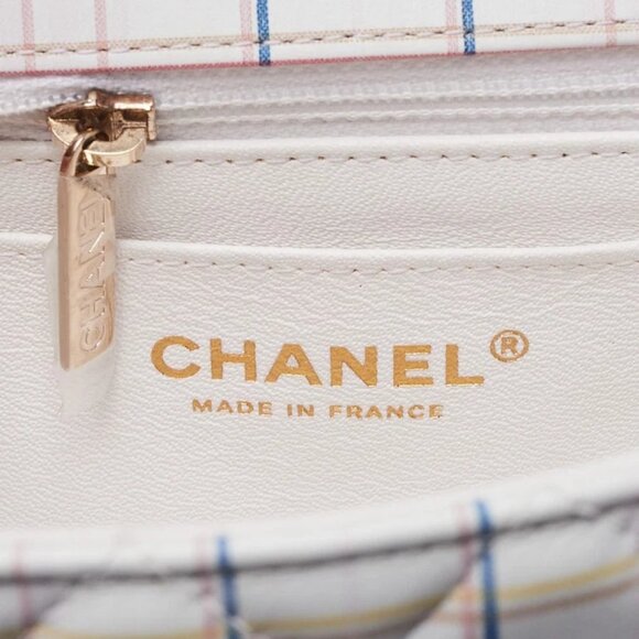 Chanel White Multicolor Quilted Leather Plaid Printed Single Flap Bag - Picture 5 of 10